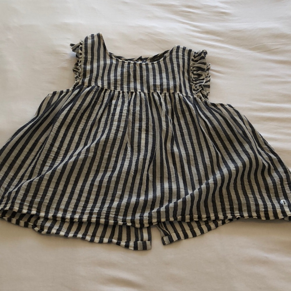 Short sleeve dress shirt